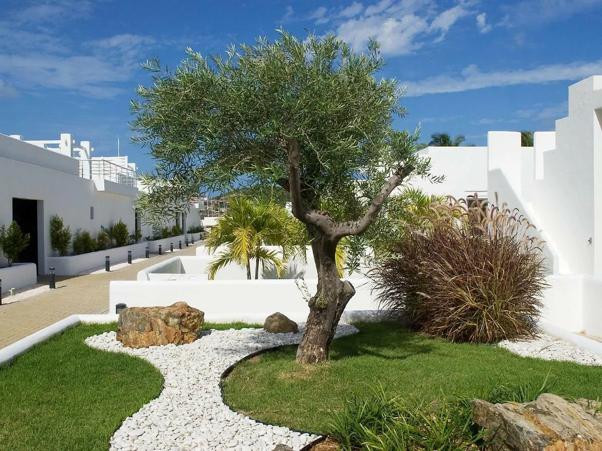 Coral Beach Club Villas & Marina Oyster Pond Курортный комплекс