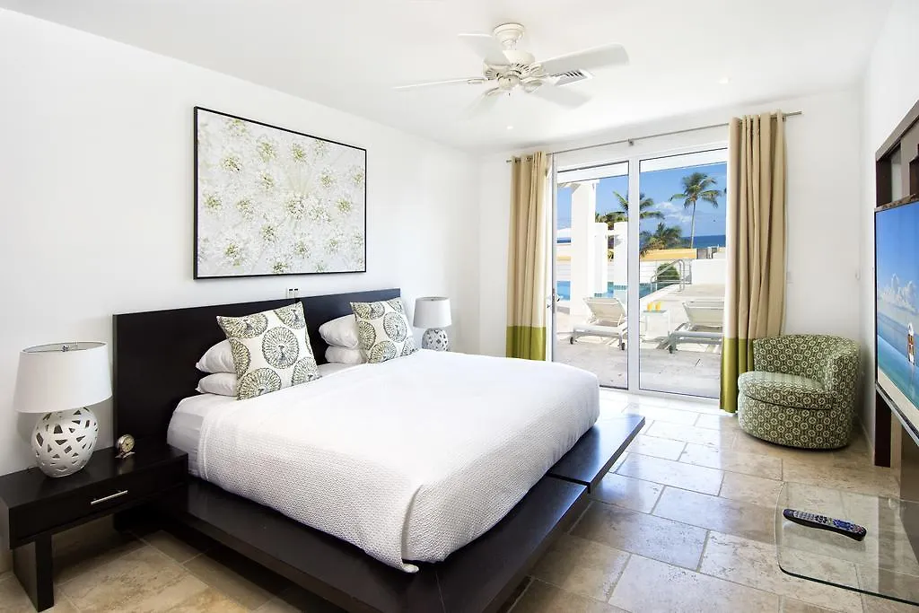 Coral Beach Club Villas & Marina Sint Maarten Resort