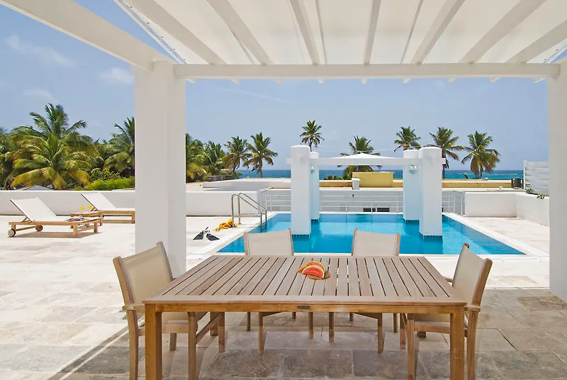 Resort Coral Beach Club Villas & Marina Sint Maarten
