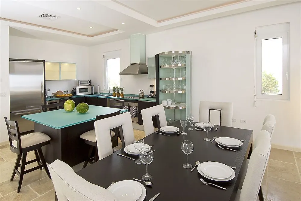***** Resort Coral Beach Club Villas & Marina Sint Maarten Sint Maarten